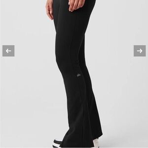 Alo yoga pants size small worn ONCE!